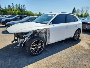 Audi Q5 2.0L 4 2022