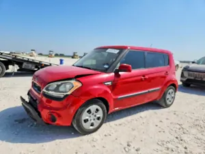 Kia Soul 1.6L 4 2013