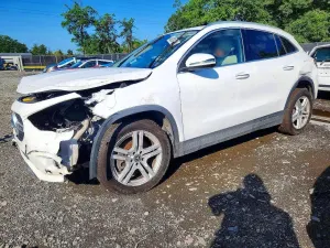 Mercedes-Benz GLA 2.0L 4 2021