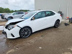 Toyota Corolla 1.8L 4 2015