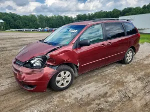 Toyota Sienna 3.3L 6 2004