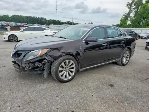 Lincoln MKS 3.7L 6 2013