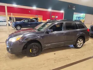 Subaru Outback 2.5L 4 2013