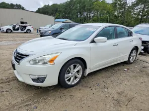 Nissan Altima 2.5L 4 2015