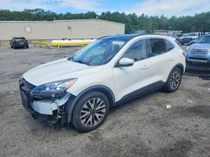 Ford Escape 2.0L 4 2020