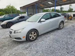 Chevrolet Cruze 1.4L 4 2013