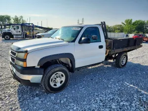 Chevrolet Silverado 1500 6.0L 8 2006