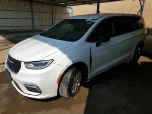 Chrysler Pacifica 3.6L 6 2025