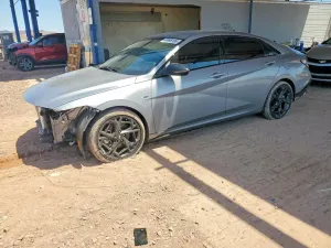 Hyundai Elantra 1.6L 4 2025