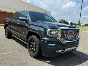 GMC Sierra 6.2L 8 2018