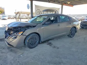 Nissan Sentra 2.0L 4 2026