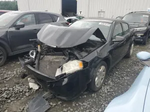 Dodge Avenger SE 2.4L 4 2014