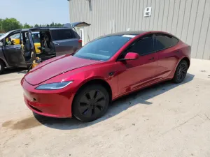 Tesla Model 3 2025