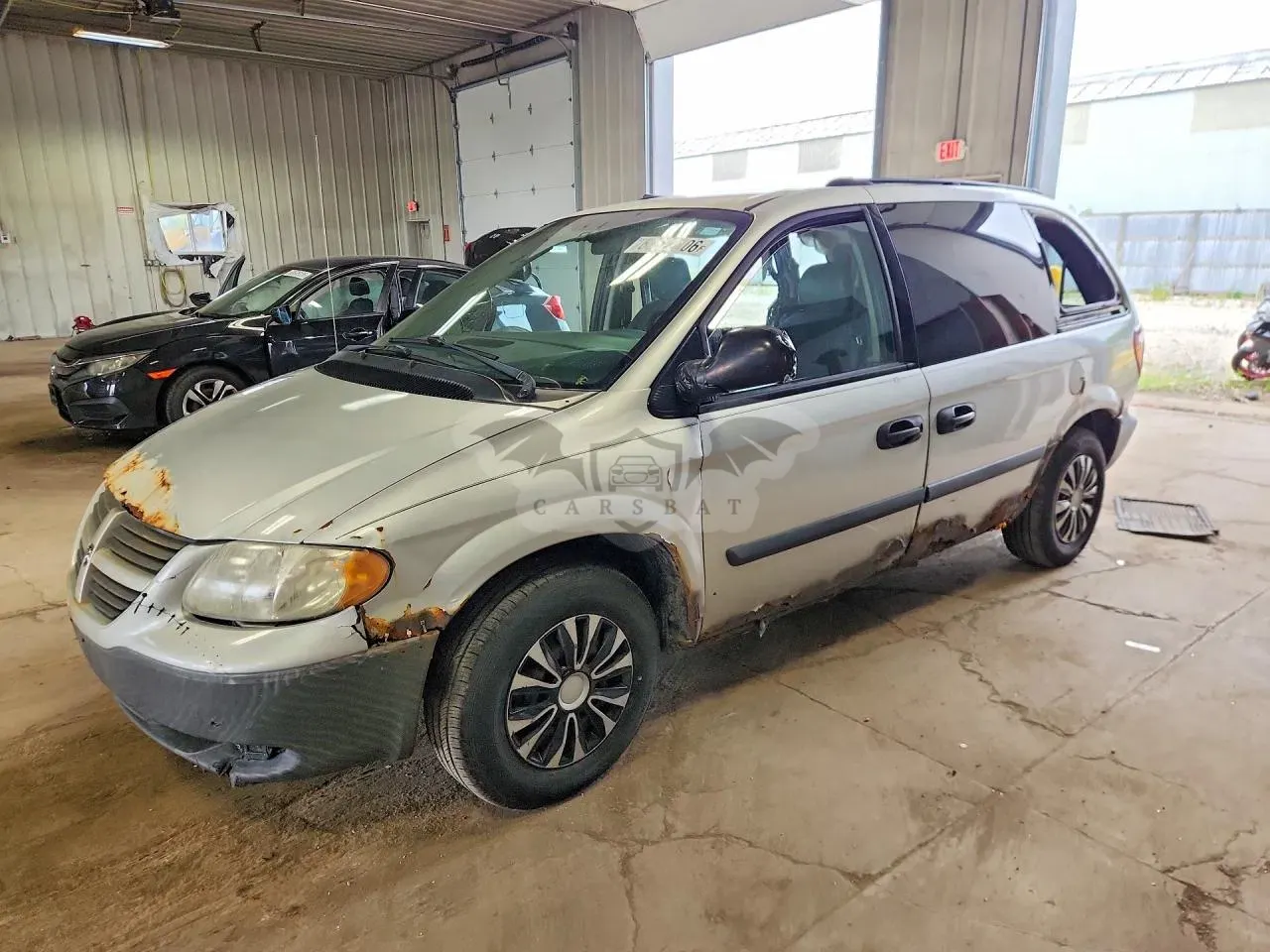 Dodge Grand Caravan (Caravan) 3.3L 6 2005