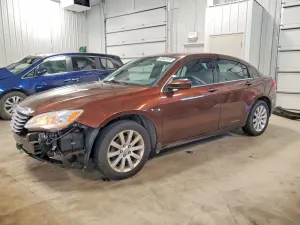 Chrysler 200 2.4L 4 2012