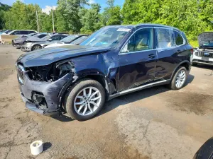 BMW X5 3.0L 6 2022