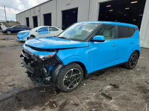 Kia Soul 2.0L 4 2023
