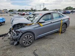 Volkswagen Jetta 1.5L 4 2025