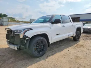 Toyota Tundra 3.4L 6 2025