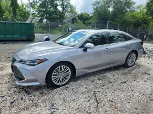 Toyota Avalon 3.5L 6 2019