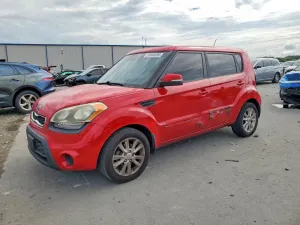 Kia Soul 2.0L 4 2012