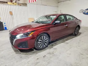 Nissan Altima 2.5L 4 2025