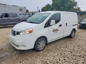 Nissan NV200 2.0L 4 2014