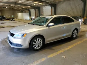Volkswagen Jetta 1.8L 4 2014
