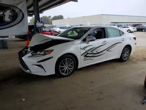 Lexus ES 3.5L 6 2016