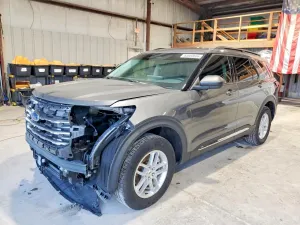 Ford Explorer 2.3L 4 2025