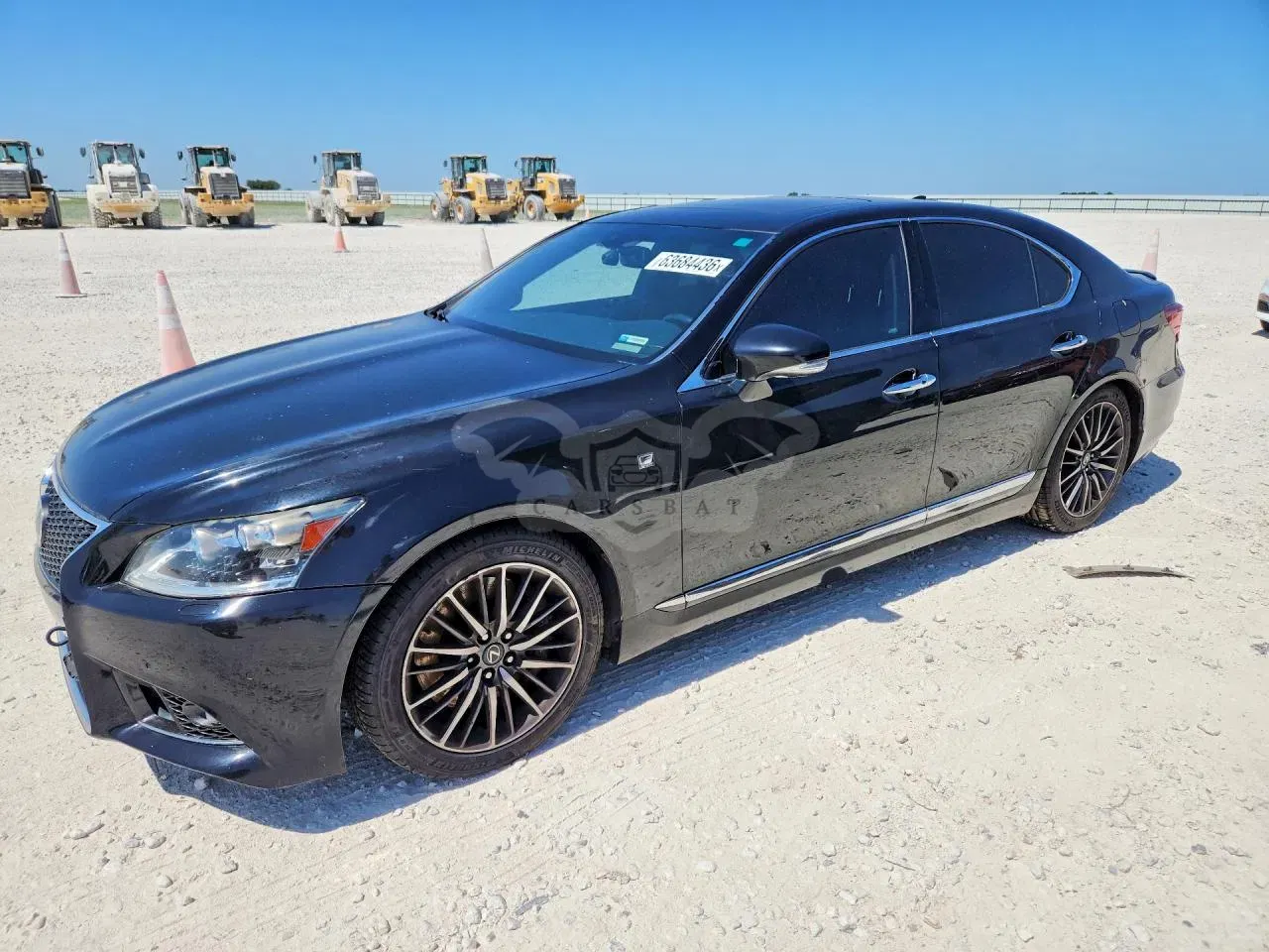 Lexus LS 4.6L 8 2014