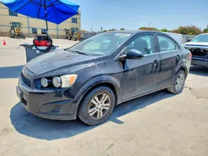 Chevrolet Aveo (Sonic) 1.8L 4 2013