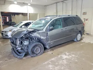 Toyota Sienna 3.3L 6 2004