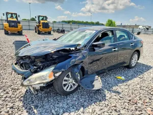 Nissan Altima 2.5L 4 2015