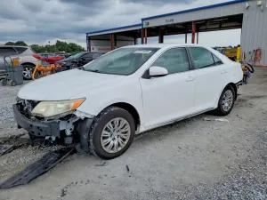 Toyota Camry 2.5L 4 2014