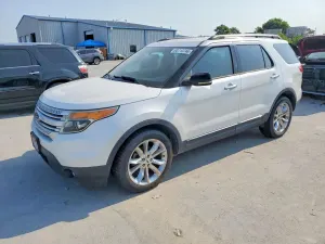Ford Explorer 3.5L 6 2012