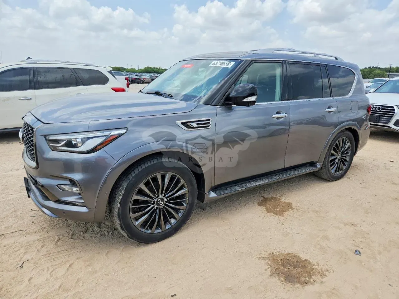 Infiniti QX80 5.6L 8 2021