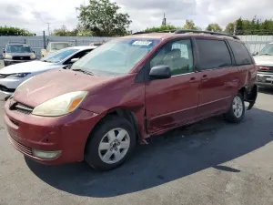 Toyota Sienna 3.3L 6 2004