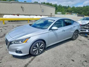 Nissan Altima 2.5L 4 2021