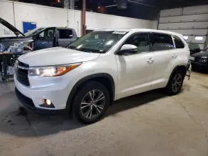 Toyota Highlander 3.5L 6 2016
