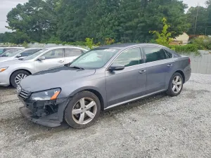 Volkswagen Passat 2.5L 5 2012
