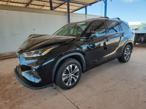Toyota Highlander 3.5L 6 2021