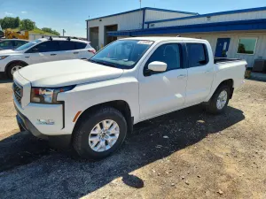 Nissan Frontier 3.8L 6 2022