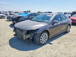 Toyota Camry 2.5L 4 2019