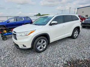 Toyota Highlander 3.5L 6 2015