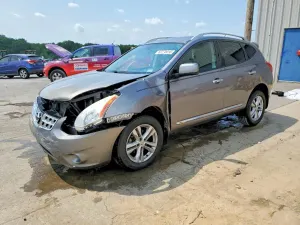 Nissan Rogue 2.5L 4 2012