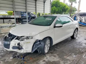 Volkswagen Eos 2.0L 4 2010