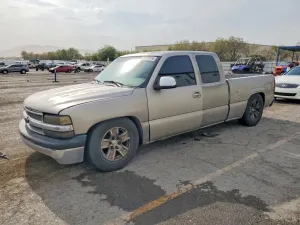 Chevrolet Silverado 1500 4.8L 8 2000