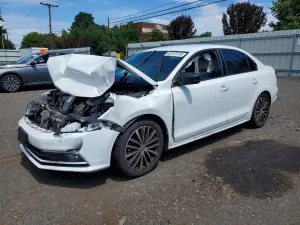 Volkswagen Jetta 1.8L 4 2016