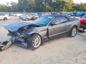 Ford Mustang 3.7L 6 2011